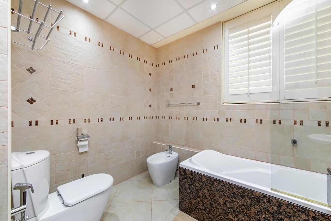 Berloga Capsule Jbr Hostel Dubaj Kültér fotó