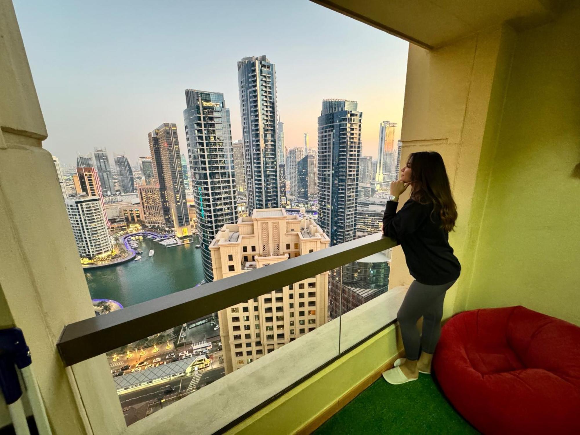 Berloga Capsule Jbr Hostel Dubaj Kültér fotó